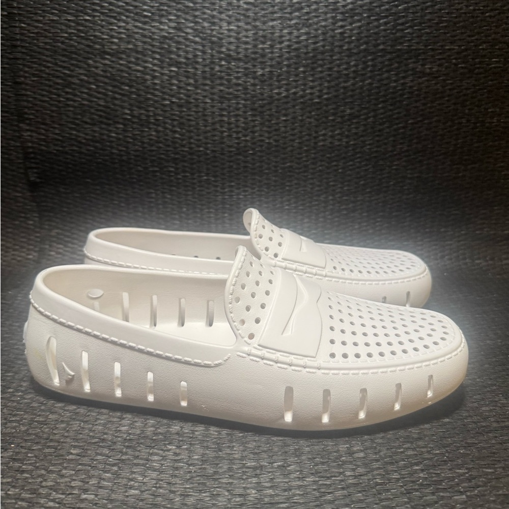 Floafers Country Club Foam Shoes